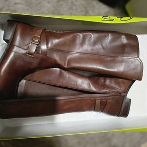 Gianni Bini Brown Leather  Boots